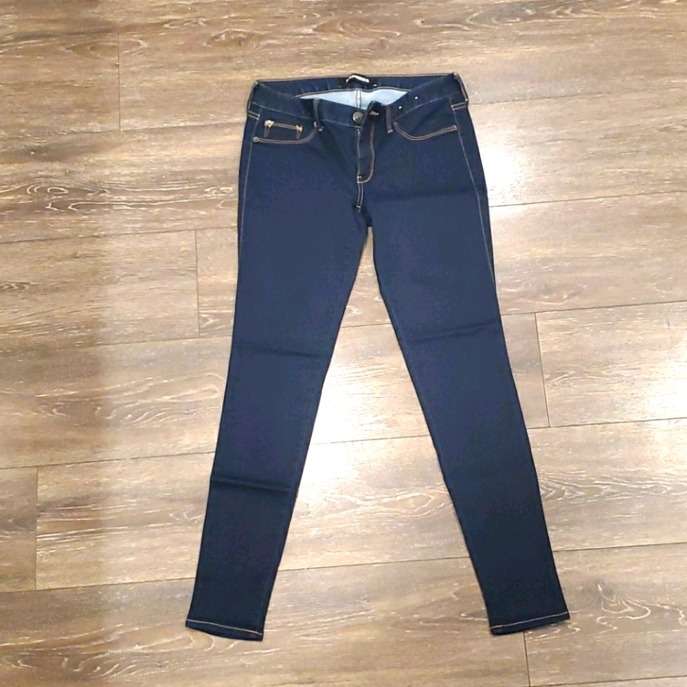 Express stretch legging low rise jeans size 4 reg